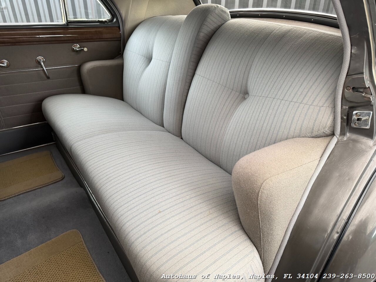 1942 Buick Super 4-Door Sedan   - Photo 33 - Naples, FL 34104