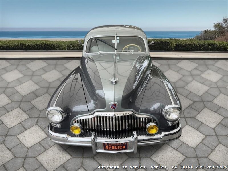 1942 Buick Super 4-Door Sedan   - Photo 5 - Naples, FL 34104
