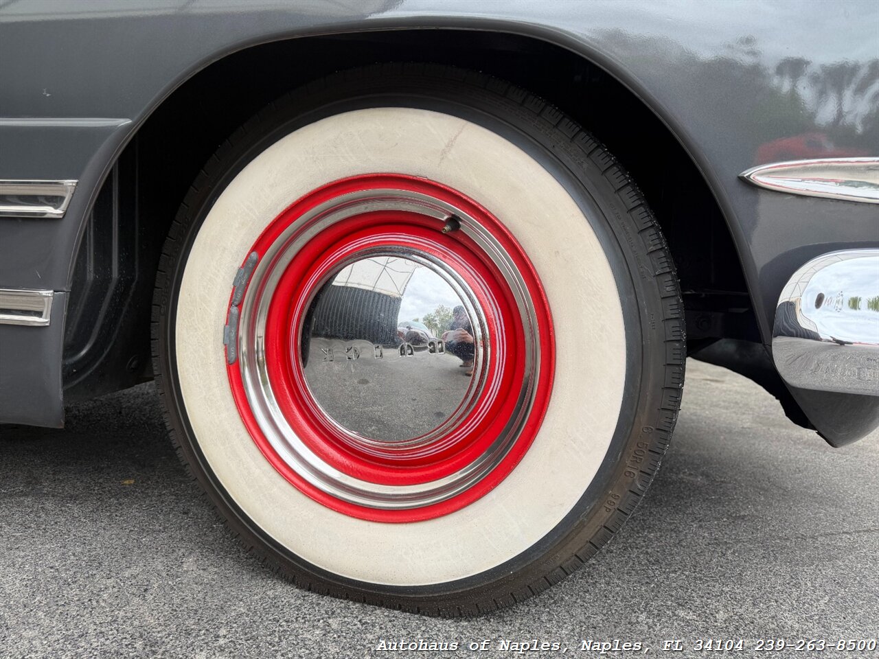 1942 Buick Super 4-Door Sedan   - Photo 15 - Naples, FL 34104