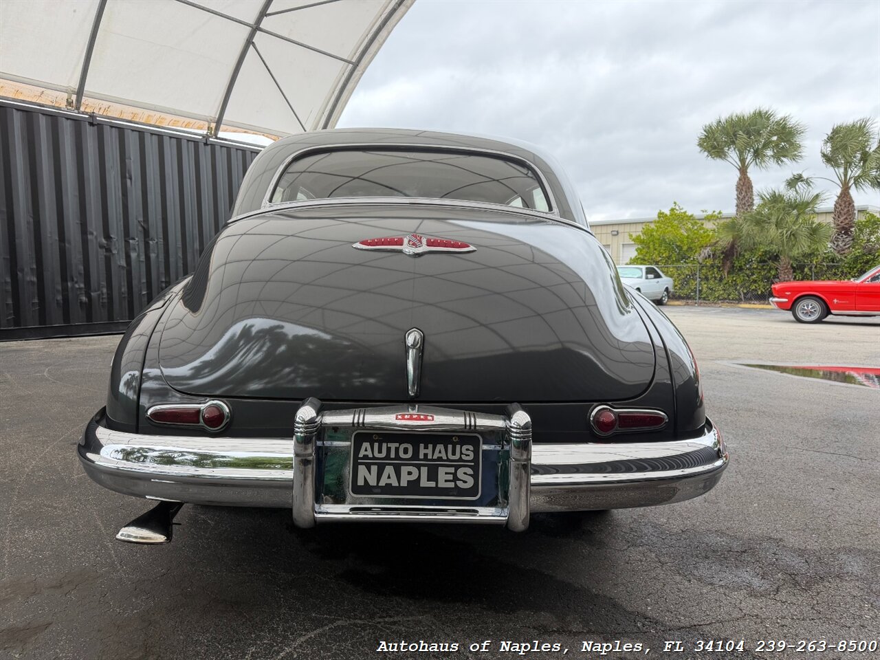 1942 Buick Super 4-Door Sedan   - Photo 11 - Naples, FL 34104