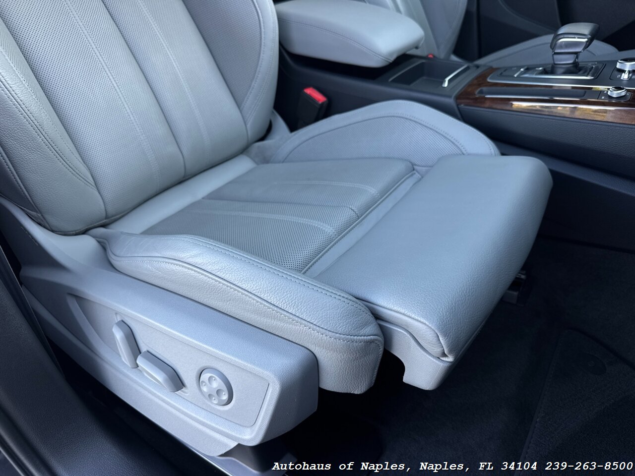 2018 Audi Q5 2.0T quattro Premium Plus   - Photo 26 - Naples, FL 34104