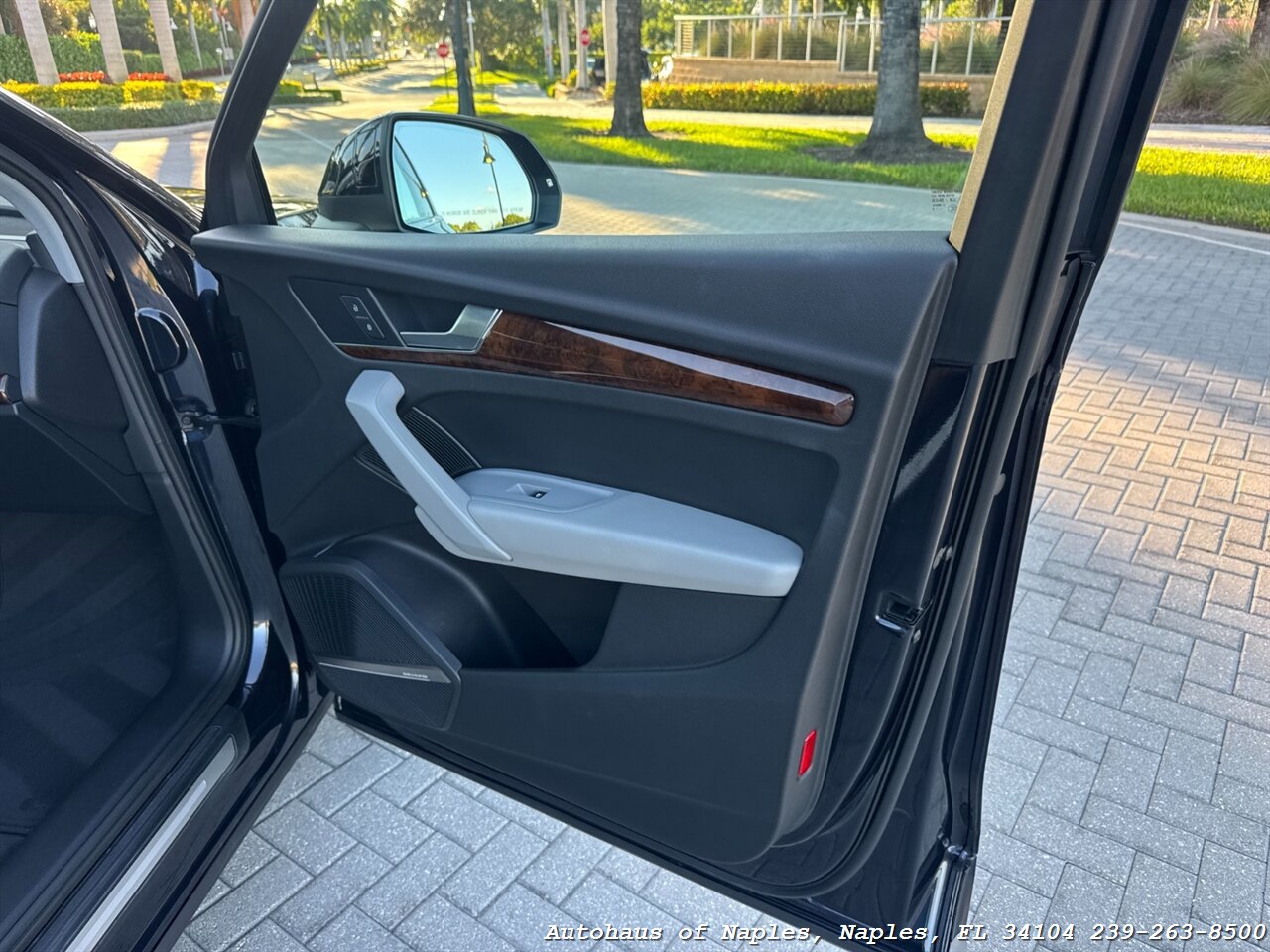 2018 Audi Q5 2.0T quattro Premium Plus   - Photo 29 - Naples, FL 34104