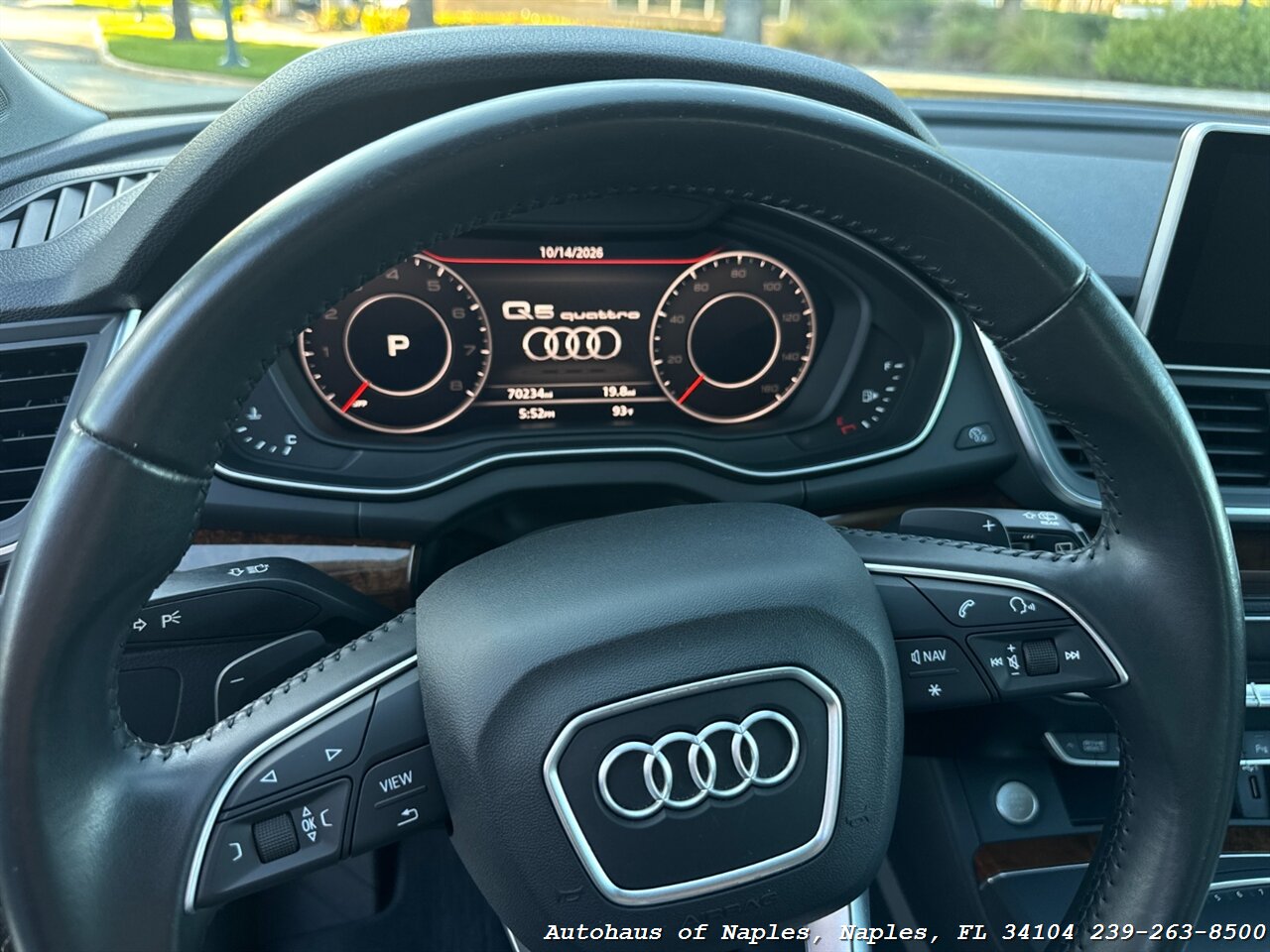 2018 Audi Q5 2.0T quattro Premium Plus   - Photo 12 - Naples, FL 34104