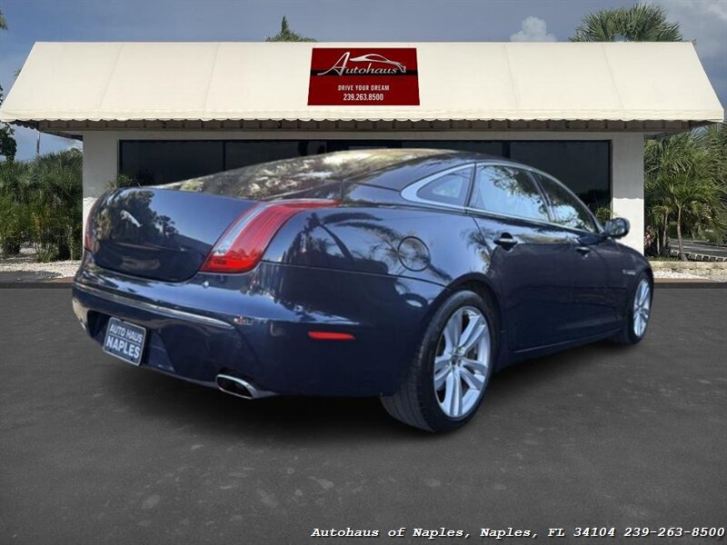2011 Jaguar XJL - Photo 14 - Naples, FL 34104