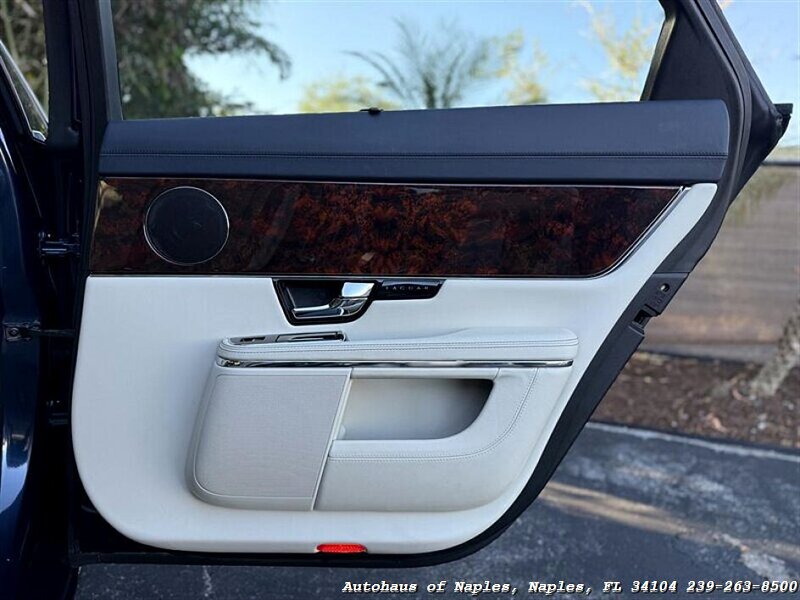 2011 Jaguar XJL - Photo 45 - Naples, FL 34104