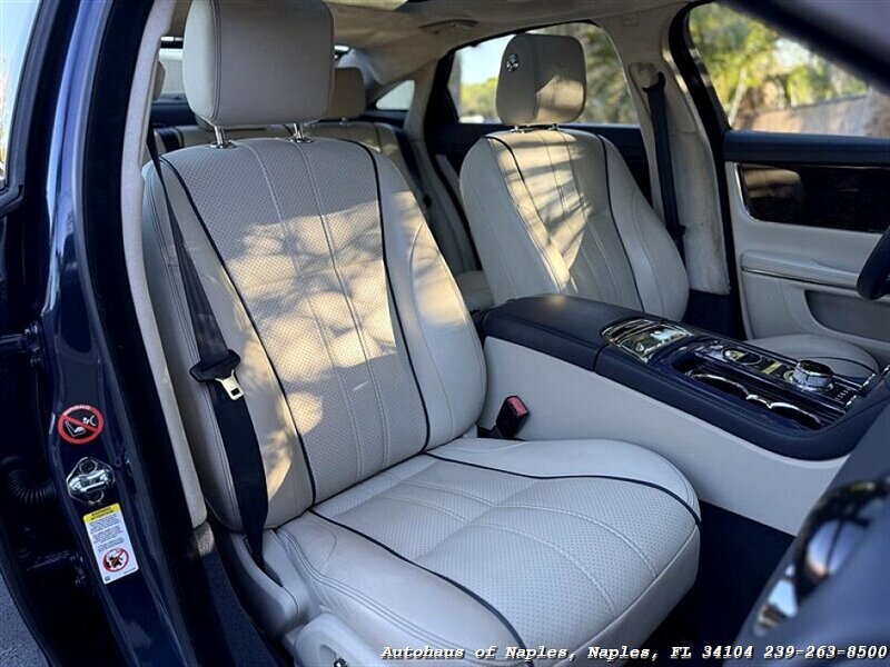 2011 Jaguar XJL - Photo 48 - Naples, FL 34104