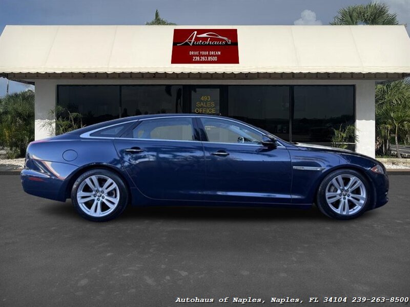 2011 Jaguar XJL - Photo 15 - Naples, FL 34104