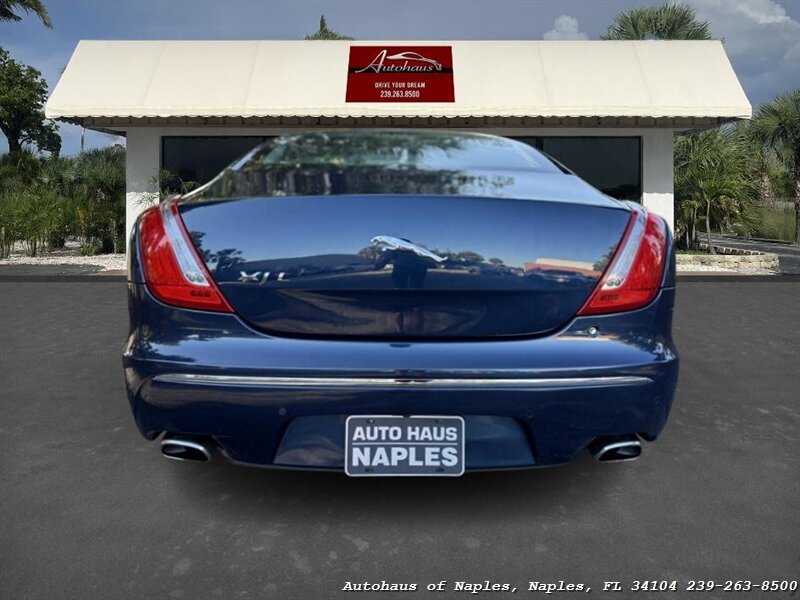 2011 Jaguar XJL - Photo 13 - Naples, FL 34104