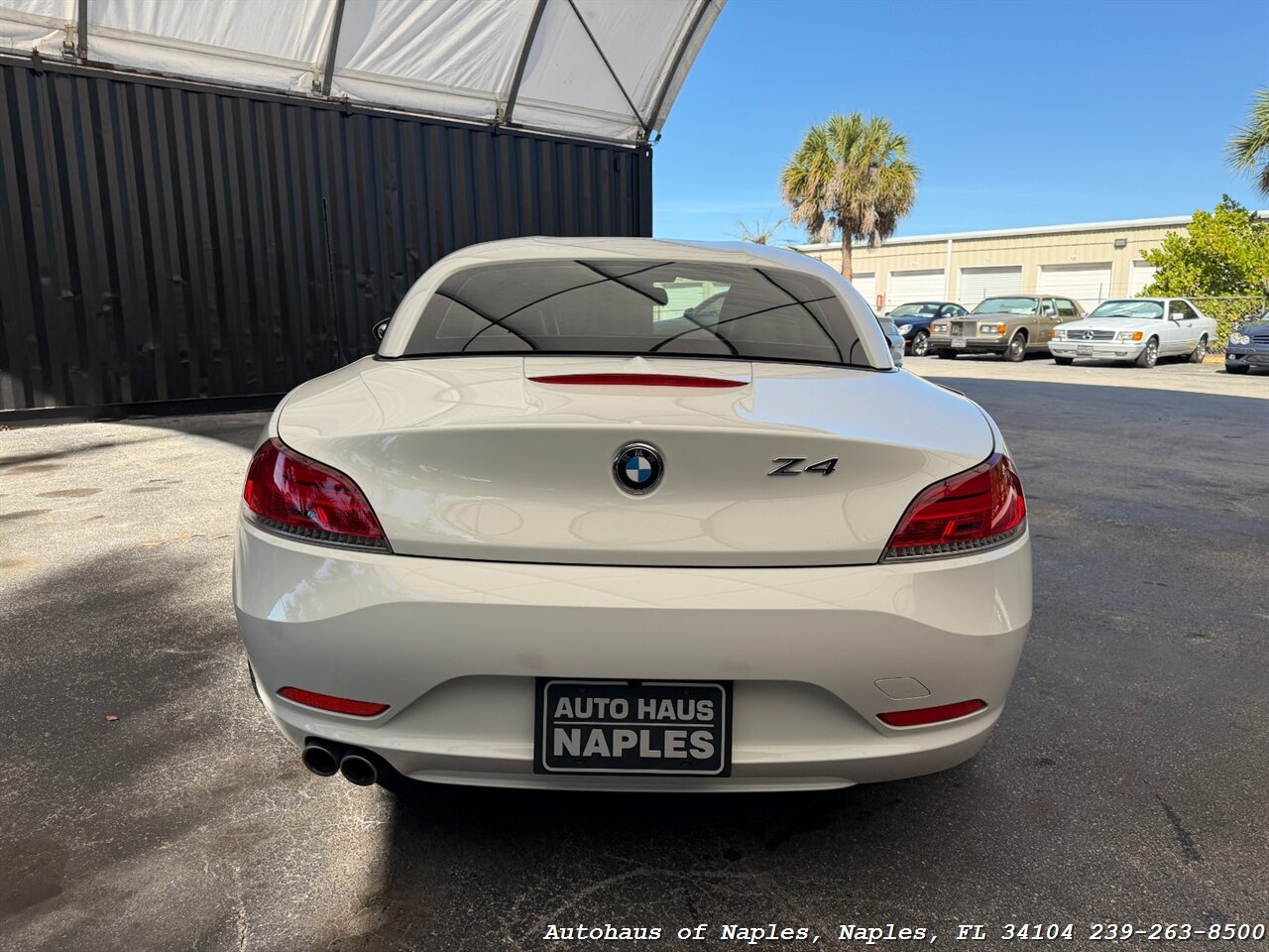 2011 BMW Z4 sDrive30i   - Photo 7 - Naples, FL 34104