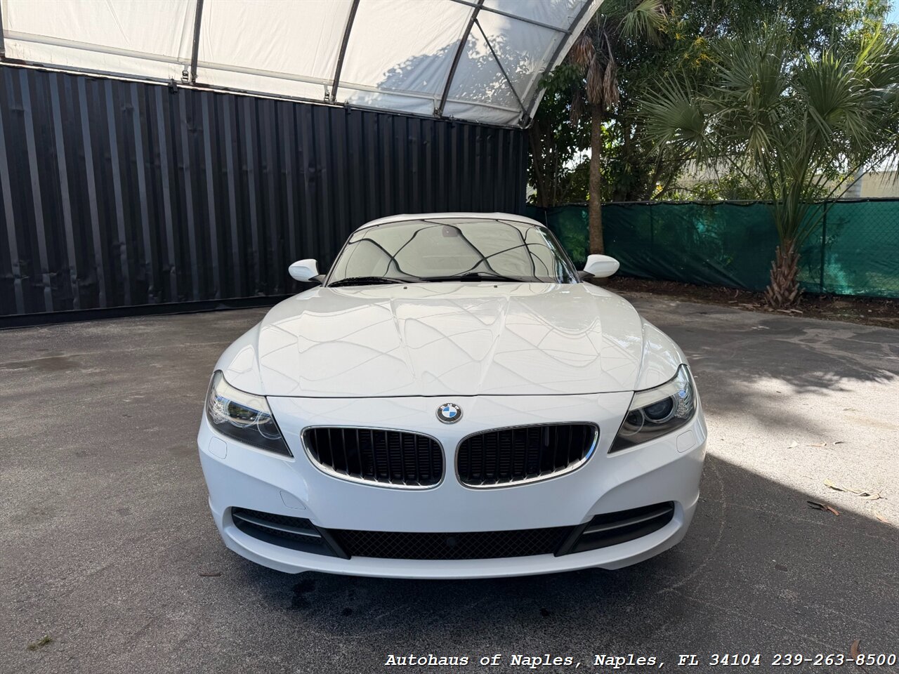 2011 BMW Z4 sDrive30i   - Photo 3 - Naples, FL 34104