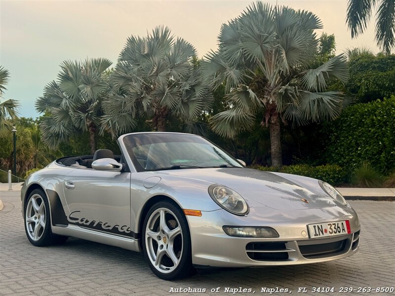 2005 Porsche 911 Carrera  