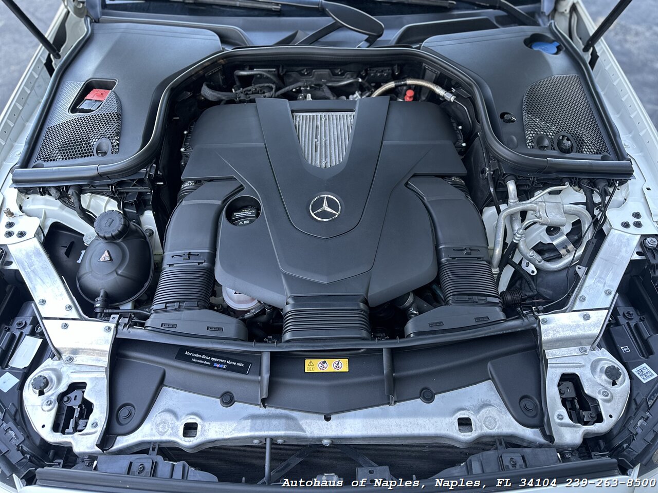 2018 Mercedes-Benz E 400   - Photo 33 - Naples, FL 34104