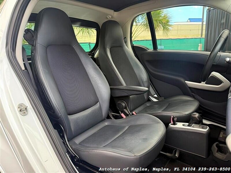 2013 Smart Fortwo BRABUS - Photo 22 - Naples, FL 34104