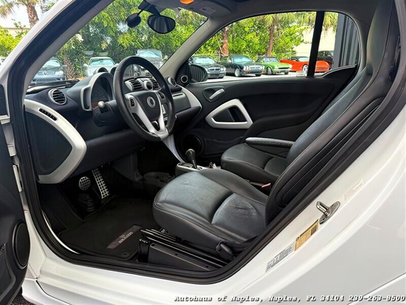 2013 Smart Fortwo BRABUS - Photo 17 - Naples, FL 34104