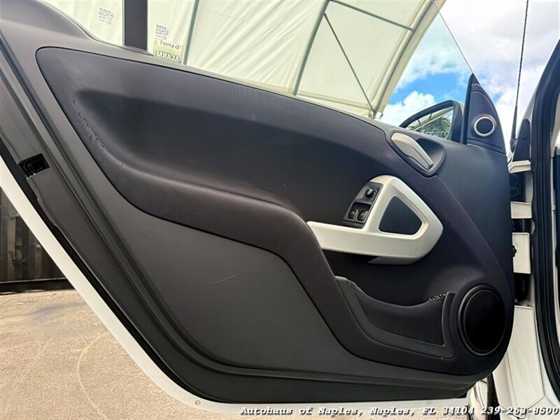 2013 Smart Fortwo BRABUS - Photo 20 - Naples, FL 34104