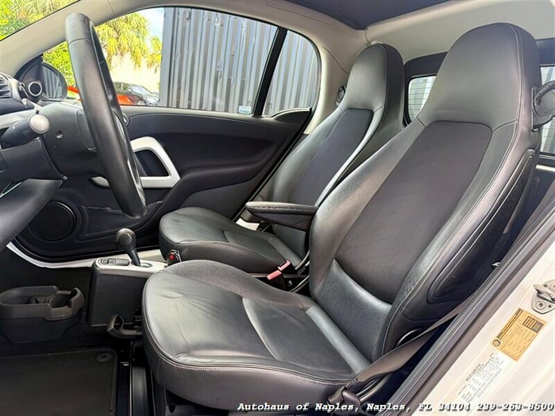 2013 Smart Fortwo BRABUS - Photo 19 - Naples, FL 34104