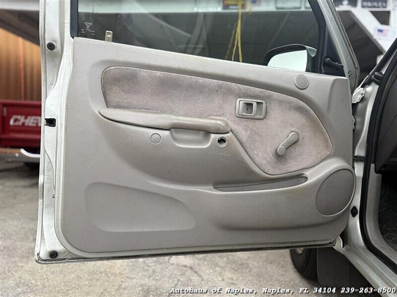 2004 Toyota Tacoma 2dr Standard Cab - Photo 9 - Naples, FL 34104