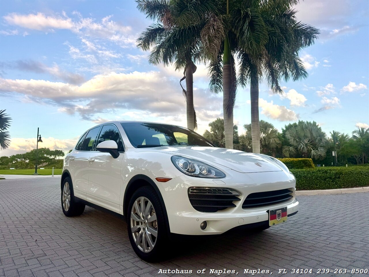 2013 Porsche Cayenne S   - Photo 1 - Naples, FL 34104