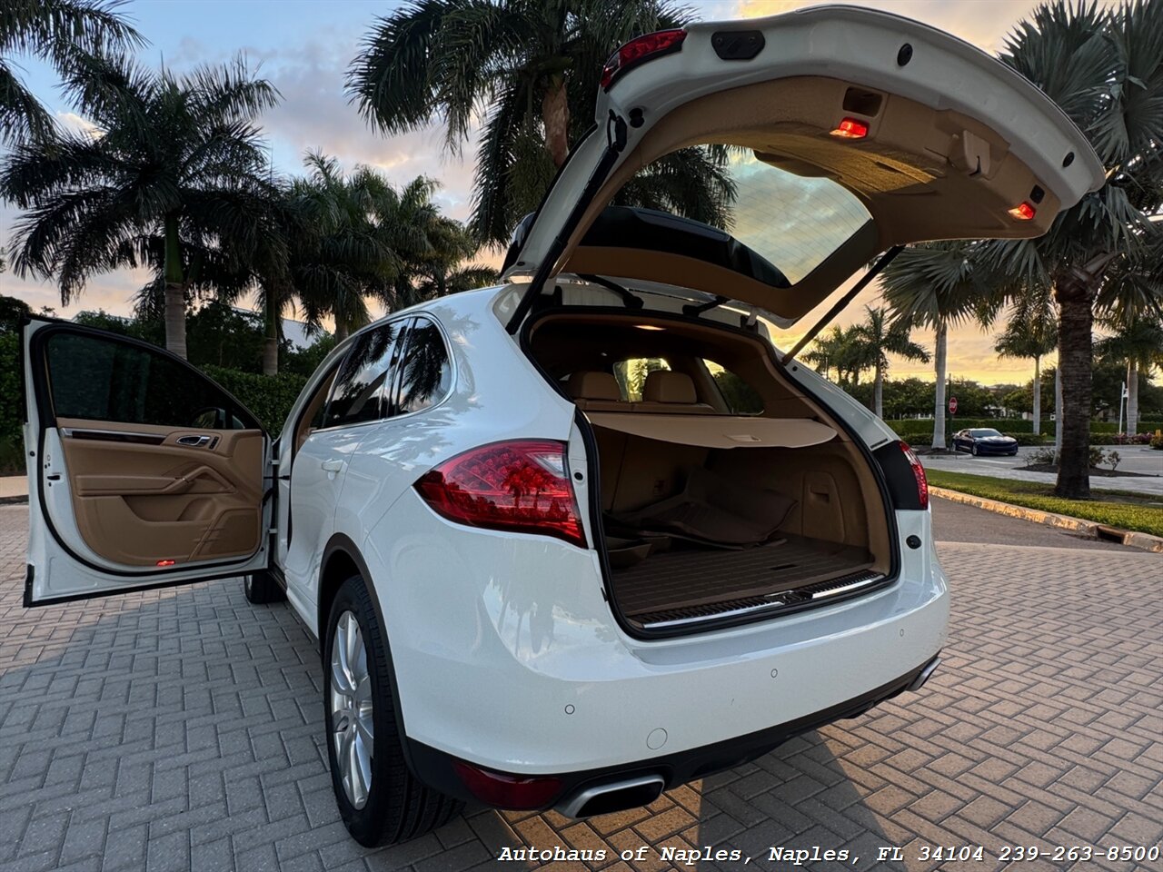 2013 Porsche Cayenne S - Photo 53 - Naples, FL 34104
