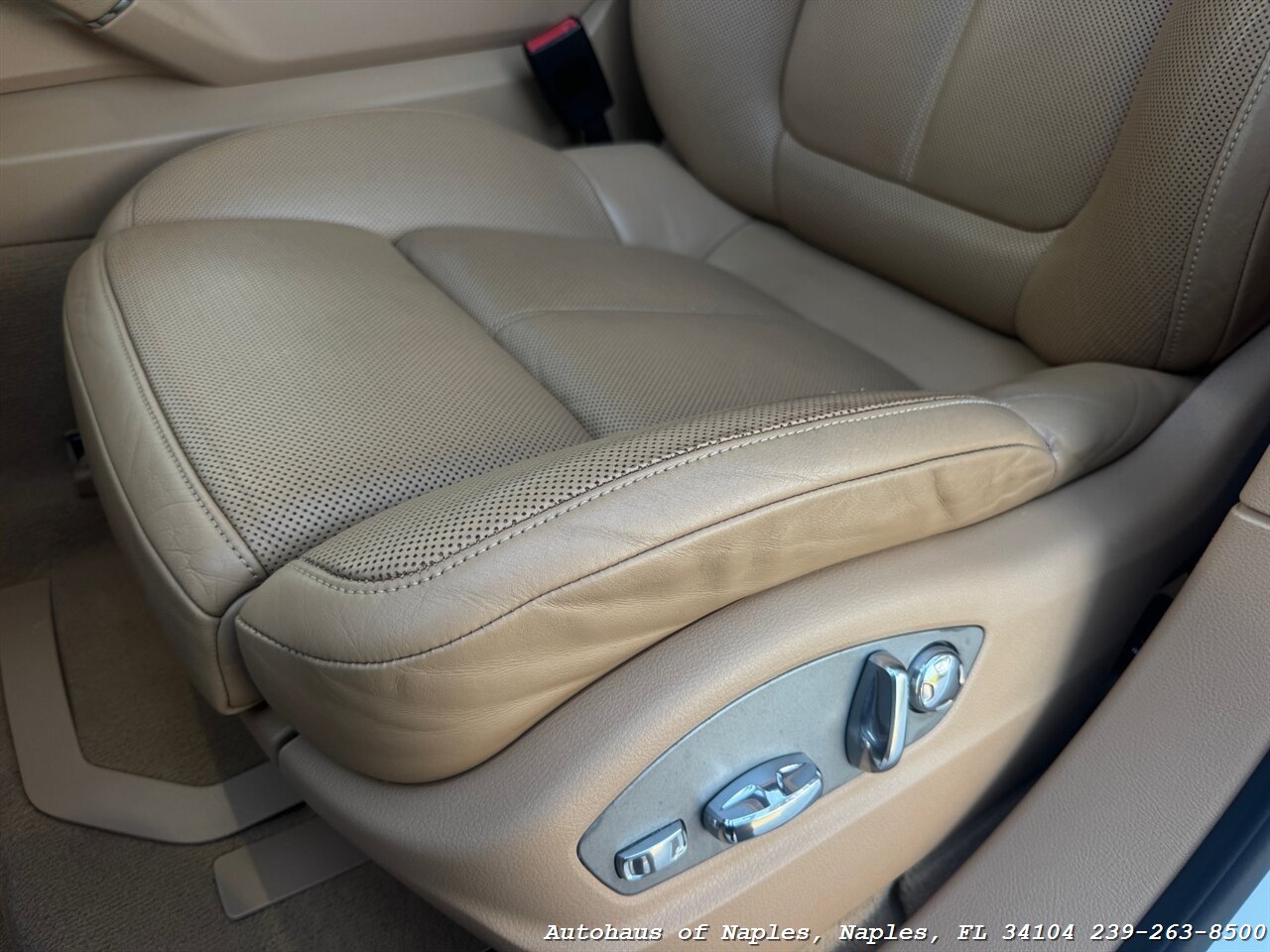 2013 Porsche Cayenne S - Photo 45 - Naples, FL 34104