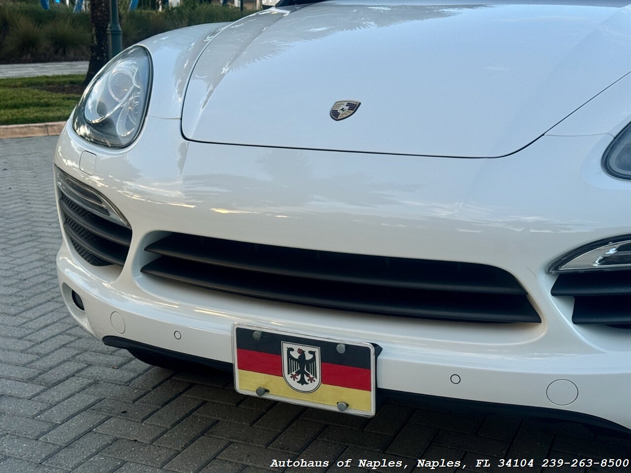 2013 Porsche Cayenne S - Photo 6 - Naples, FL 34104