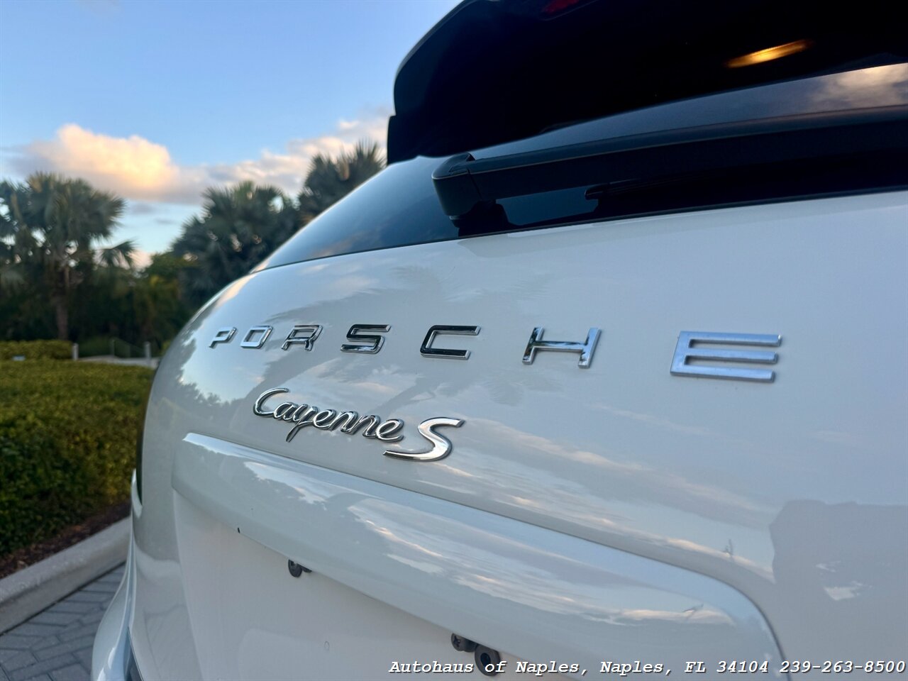 2013 Porsche Cayenne S - Photo 15 - Naples, FL 34104