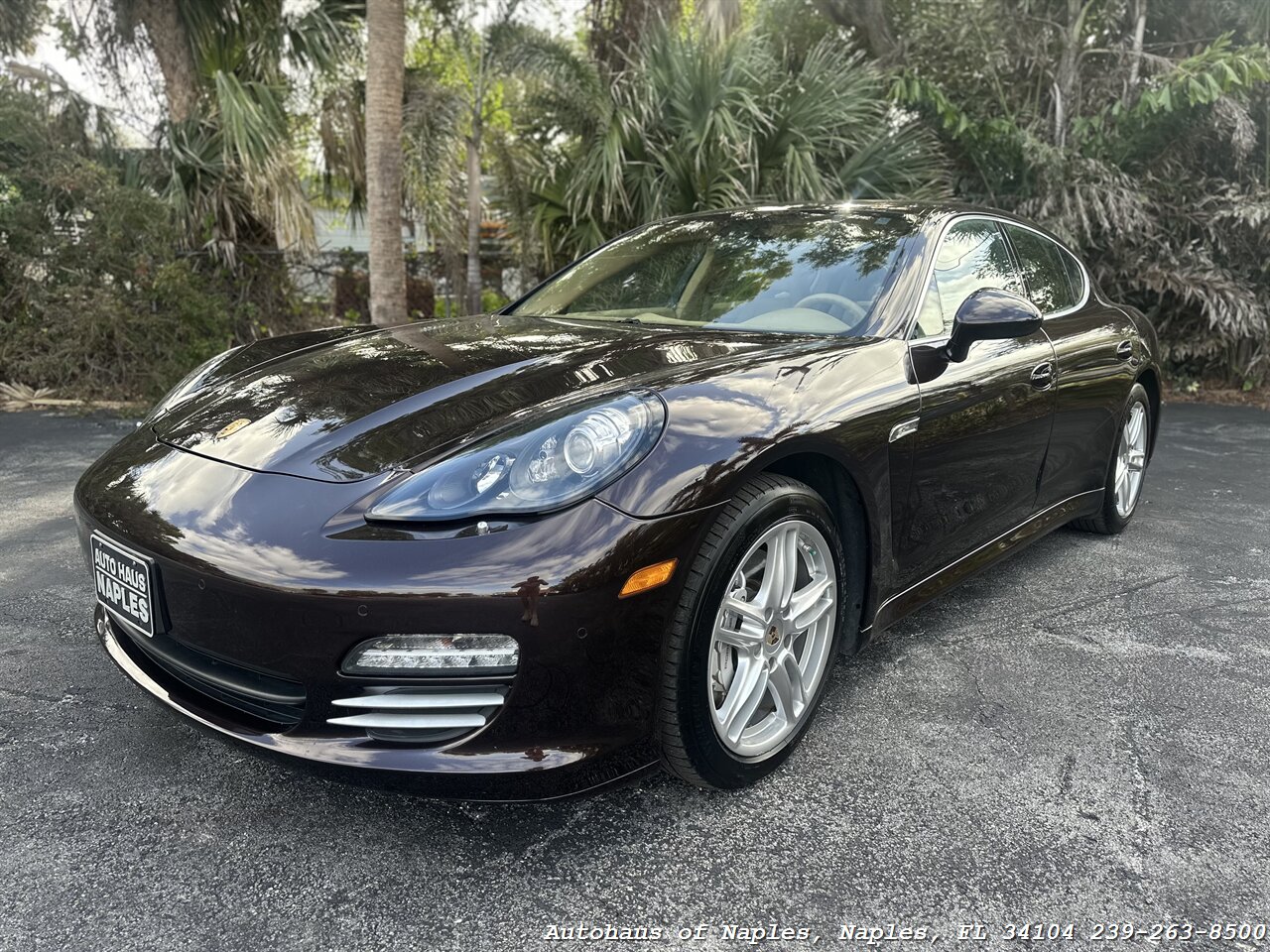 2012 Porsche Panamera 4S   - Photo 4 - Naples, FL 34104