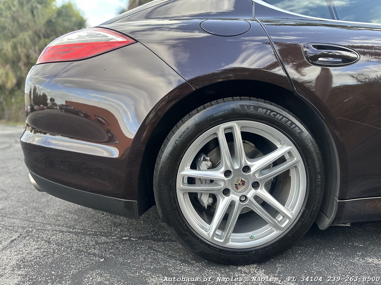 2012 Porsche Panamera 4S   - Photo 13 - Naples, FL 34104