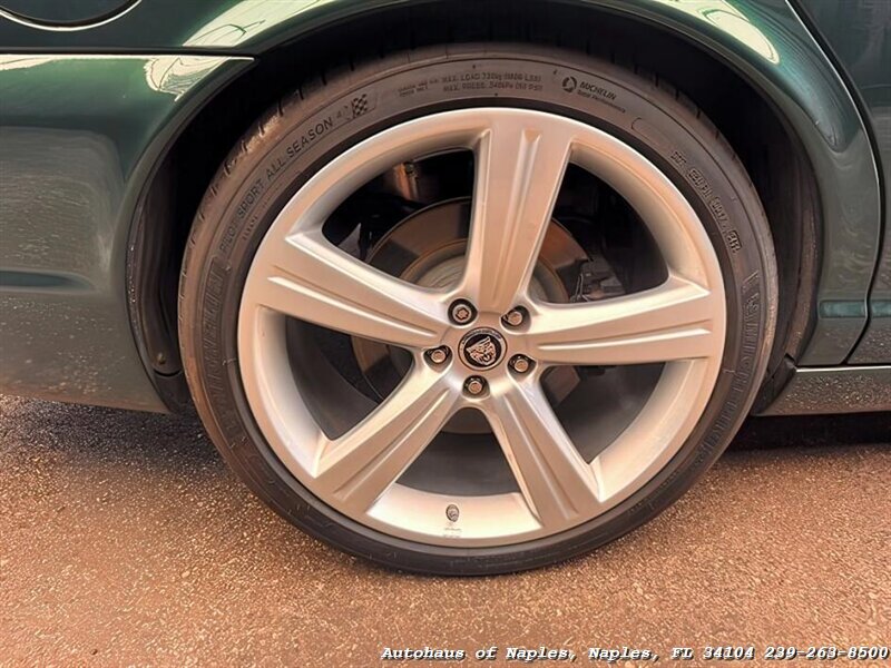 2008 Jaguar XJR   - Photo 22 - Naples, FL 34104