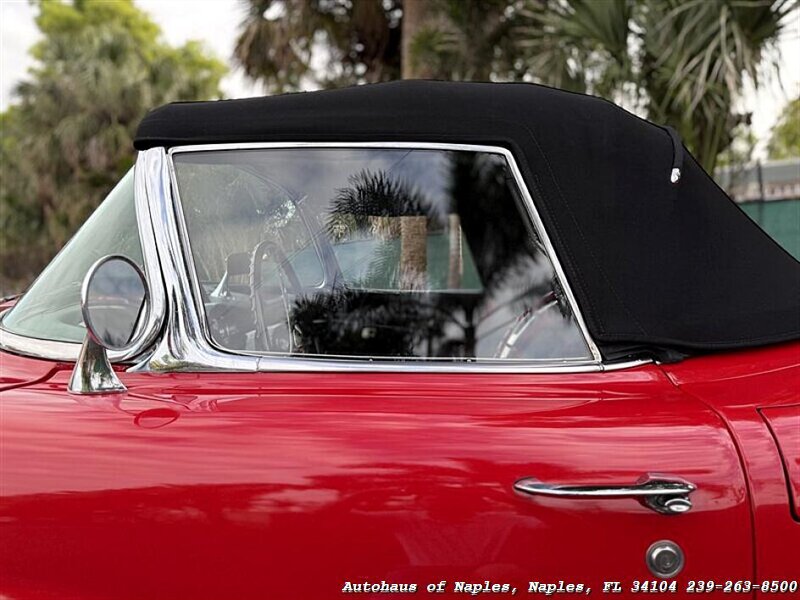 1962 Chevrolet Corvette Restomod - Photo 16 - Naples, FL 34104