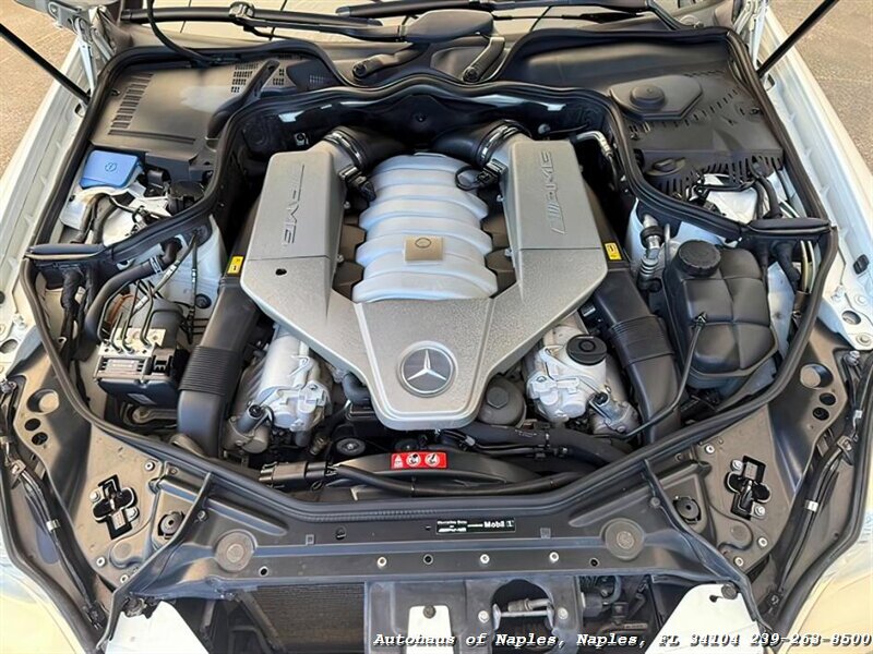 2007 Mercedes Benz CLS 63 AMG photo 12