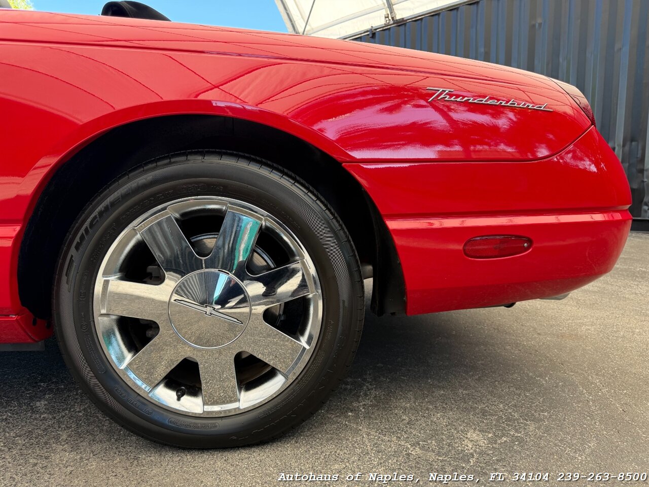 2002 Ford Thunderbird Deluxe   - Photo 20 - Naples, FL 34104