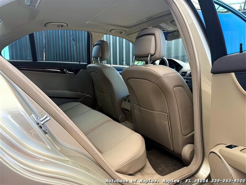 2010 Mercedes-Benz C 300 Luxury 4MATIC - Photo 22 - Naples, FL 34104