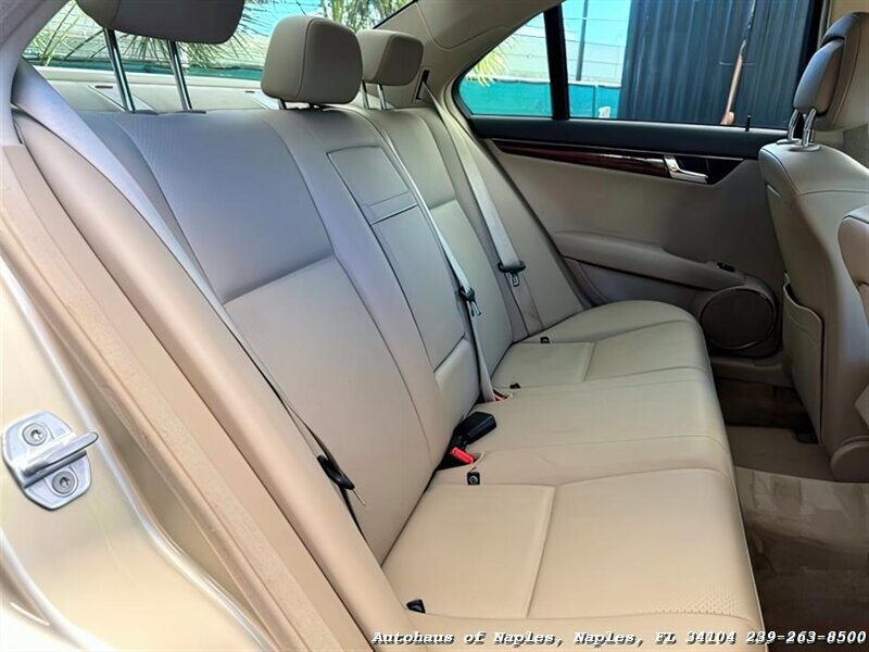 2010 Mercedes-Benz C 300 Luxury 4MATIC - Photo 23 - Naples, FL 34104