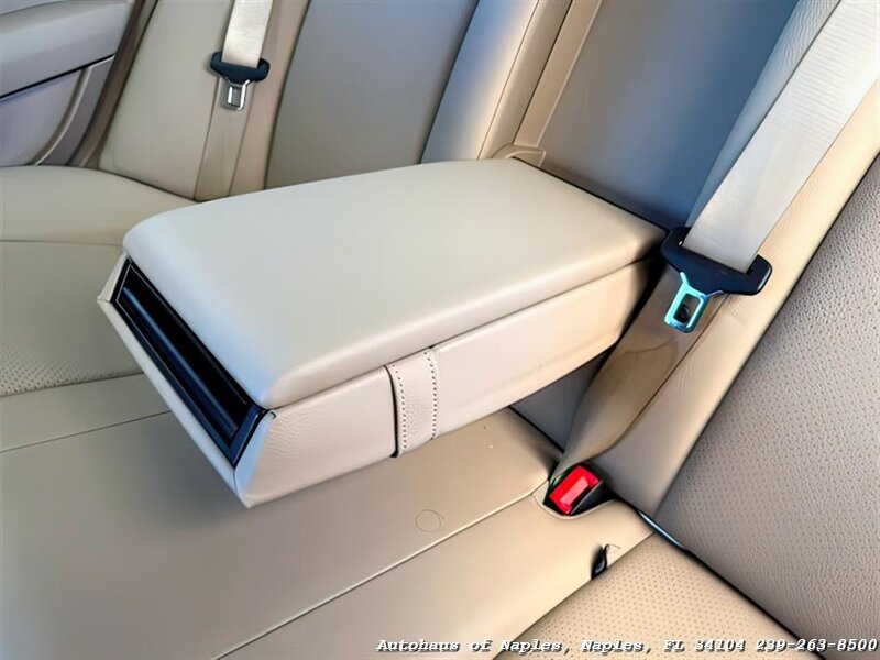 2010 Mercedes-Benz C 300 Luxury 4MATIC - Photo 20 - Naples, FL 34104
