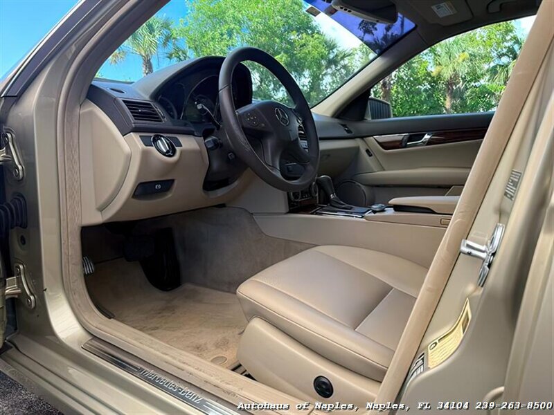 2010 Mercedes-Benz C 300 Luxury 4MATIC - Photo 14 - Naples, FL 34104