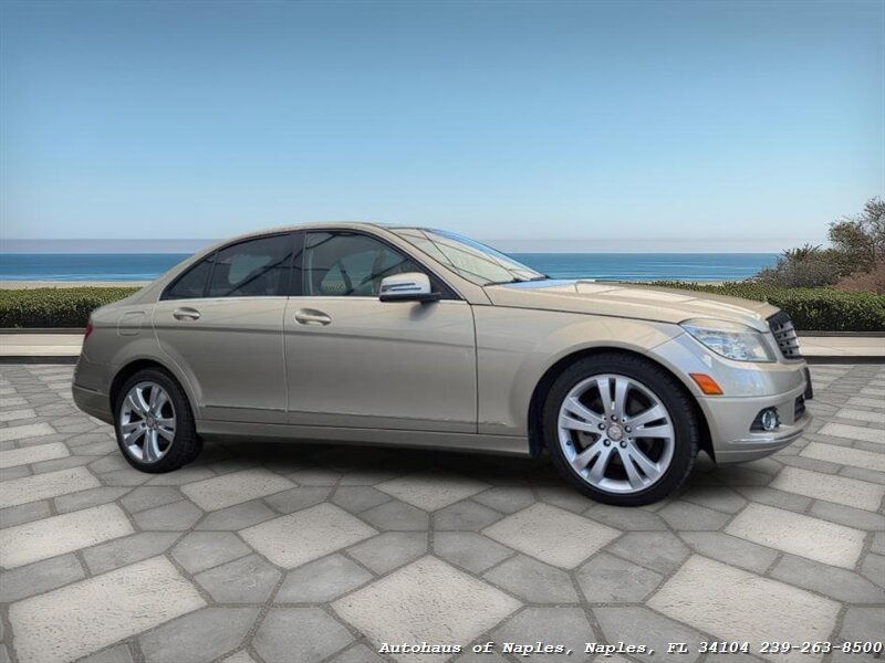 2010 Mercedes-Benz C 300 Luxury 4MATIC - Photo 2 - Naples, FL 34104