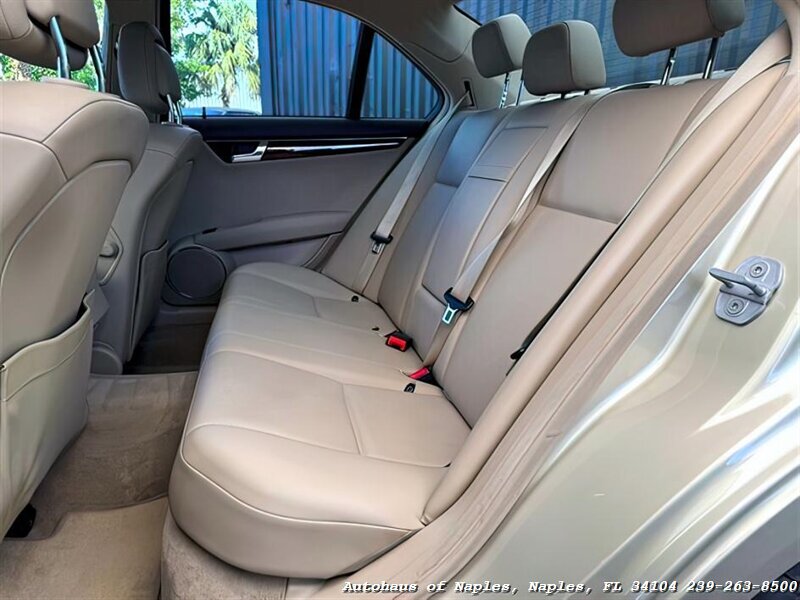 2010 Mercedes-Benz C 300 Luxury 4MATIC - Photo 19 - Naples, FL 34104
