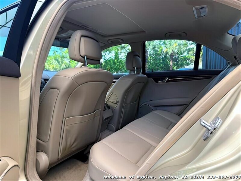 2010 Mercedes-Benz C 300 Luxury 4MATIC - Photo 18 - Naples, FL 34104