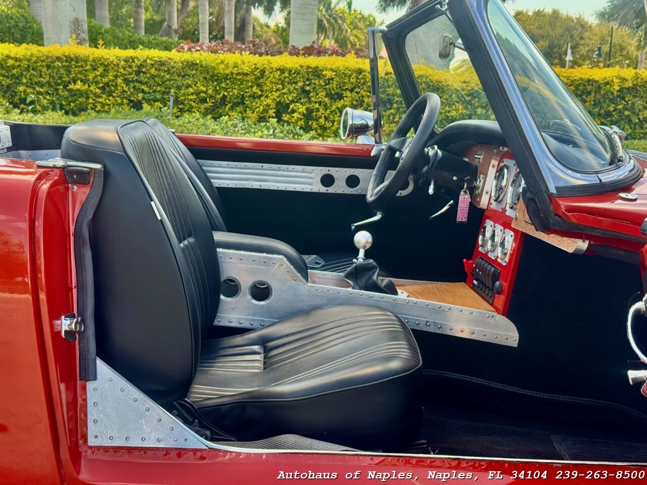 1967 Sunbeam Tiger   - Photo 20 - Naples, FL 34104