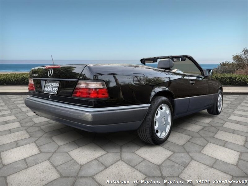 1995 Mercedes-Benz E 320 - Photo 16 - Naples, FL 34104