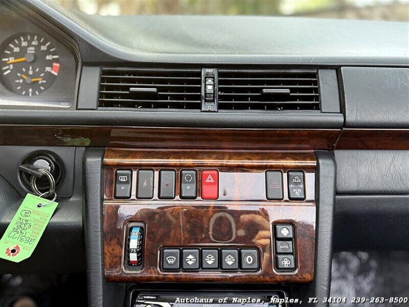 1995 Mercedes-Benz E 320 - Photo 43 - Naples, FL 34104