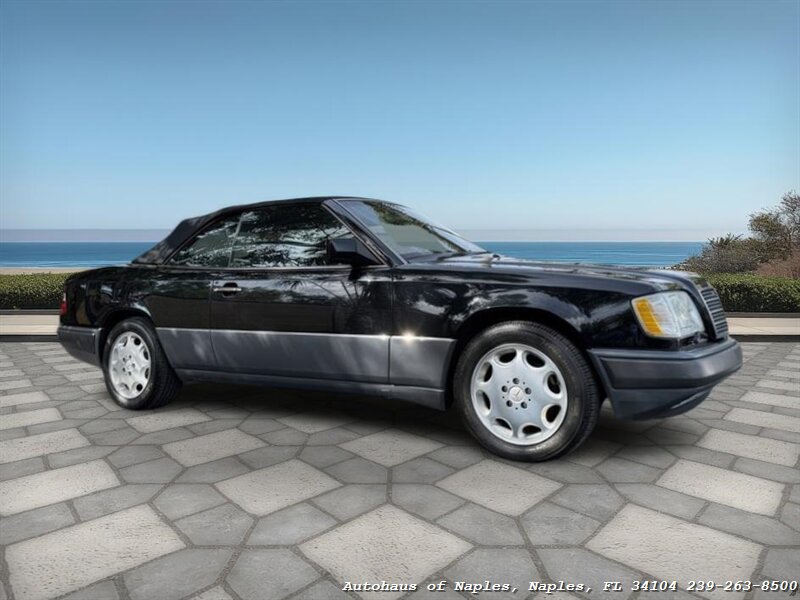 1995 Mercedes-Benz E 320 - Photo 2 - Naples, FL 34104