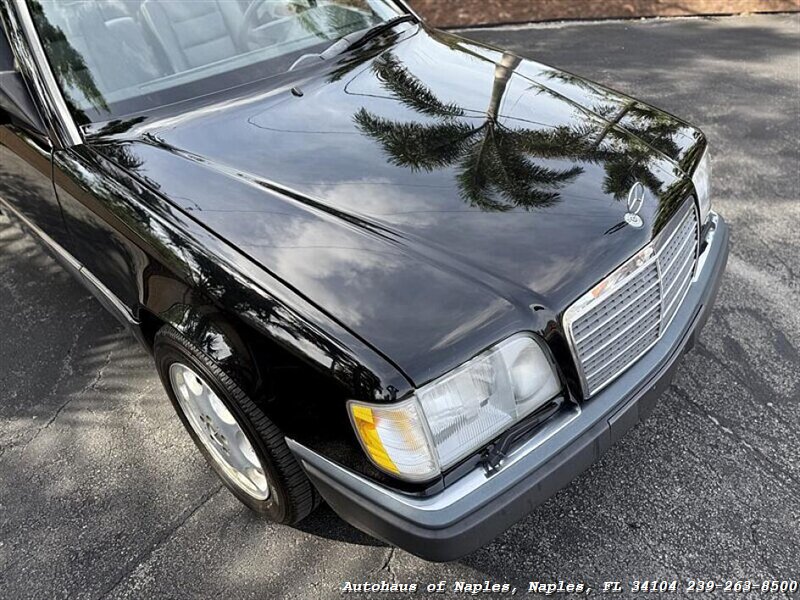 1995 Mercedes-Benz E 320 - Photo 7 - Naples, FL 34104