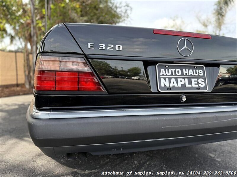 1995 Mercedes-Benz E 320 - Photo 19 - Naples, FL 34104