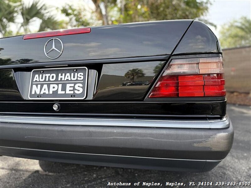 1995 Mercedes-Benz E 320 - Photo 20 - Naples, FL 34104