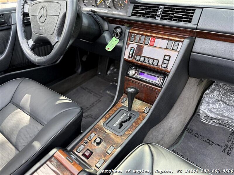 1995 Mercedes-Benz E 320 - Photo 41 - Naples, FL 34104