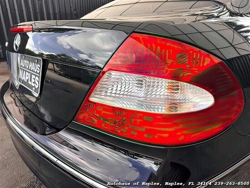 2009 Mercedes-Benz CLK CLK 350 - Photo 48 - Naples, FL 34104