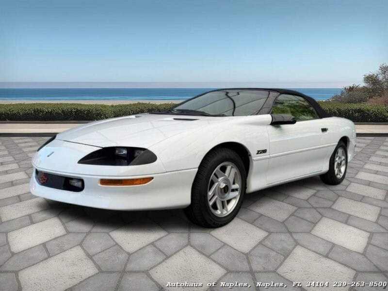 1994 Chevrolet Camaro Z28 - Photo 4 - Naples, FL 34104