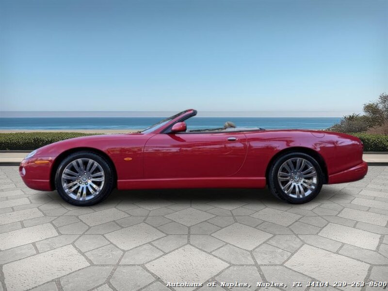 2005 Jaguar XK8 - Photo 6 - Naples, FL 34104